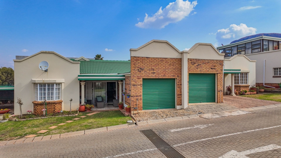 2 Bedroom Property for Sale in Schoemansville North West